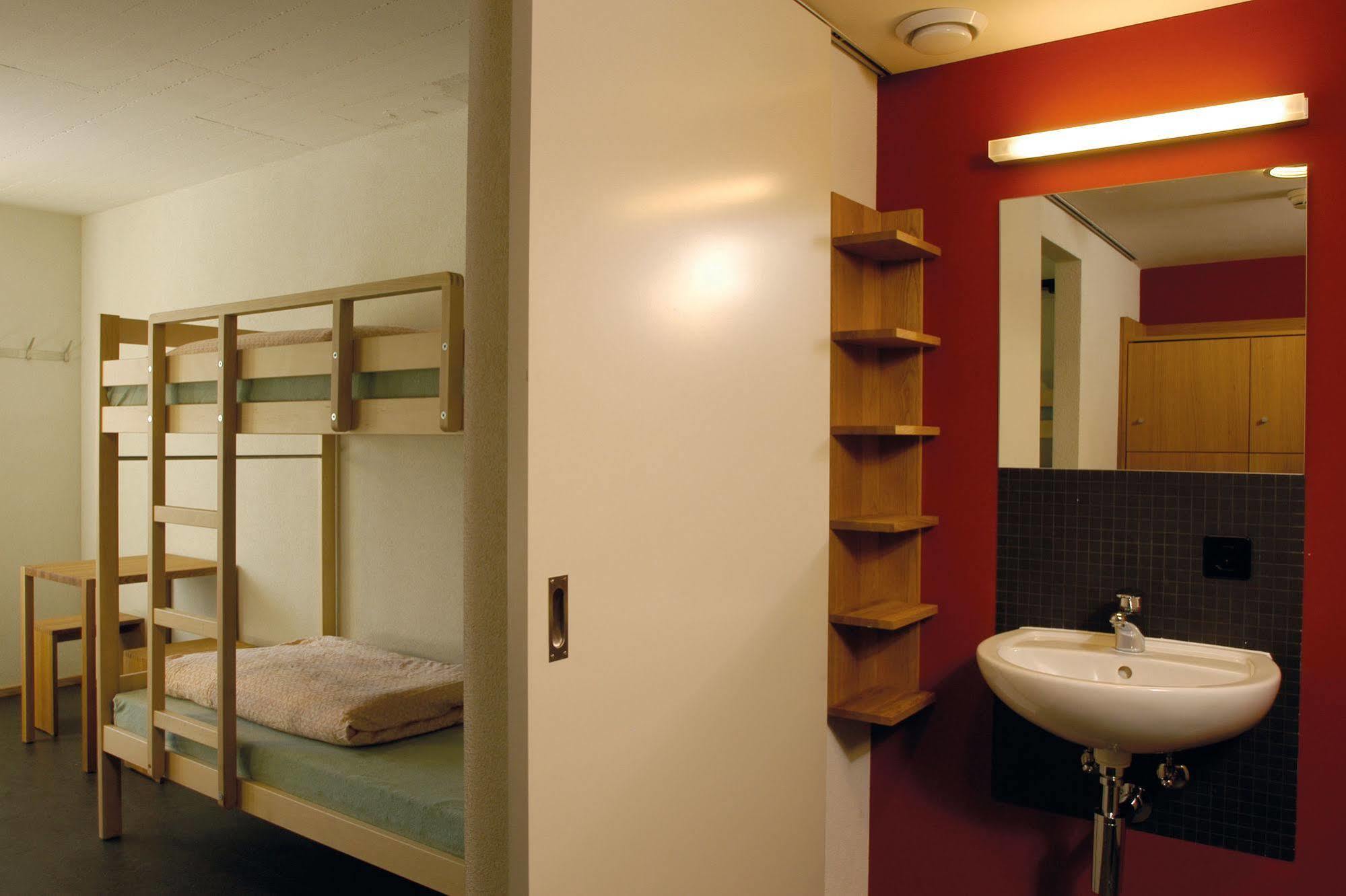 Valbella-lenzerheide Youth Hostel *
